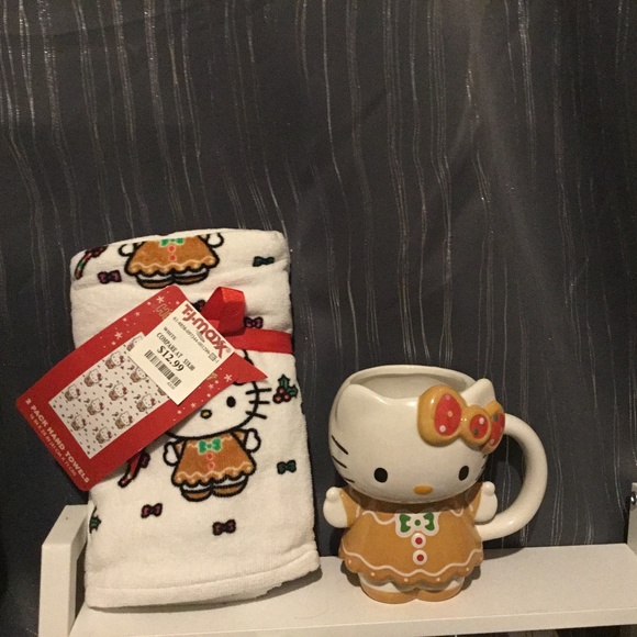 Hello Kitty Gingerbread set - Picture 1 of 1